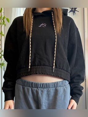 Rare Nona9on x Lisa from Blackpink cropped hoodie